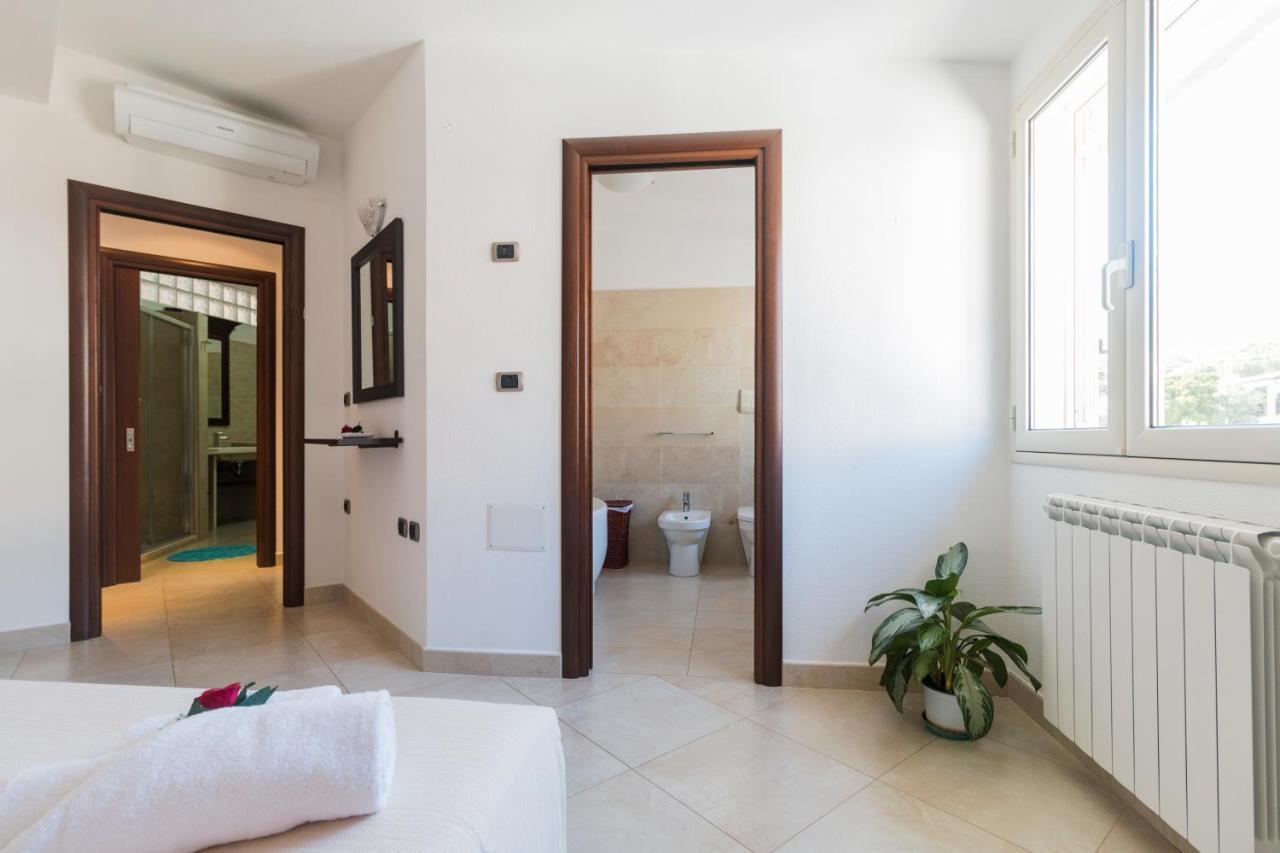 Royal Suite Apartment Cala Gonone Kültér fotó