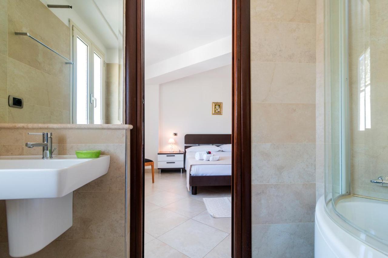 Royal Suite Apartment Cala Gonone Kültér fotó